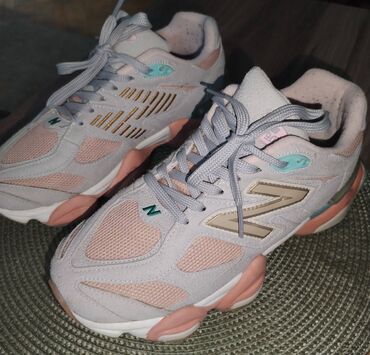 differente patike: New Balance, 38, bоја - Siva