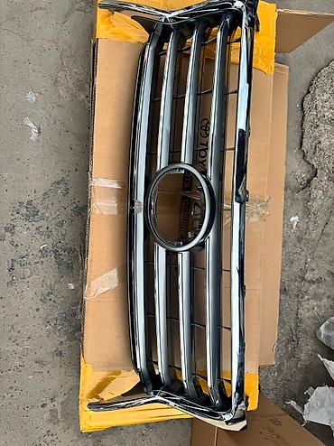 Решетки радиатора: Решетка радиатора Lexus Новый, Аналог — 2