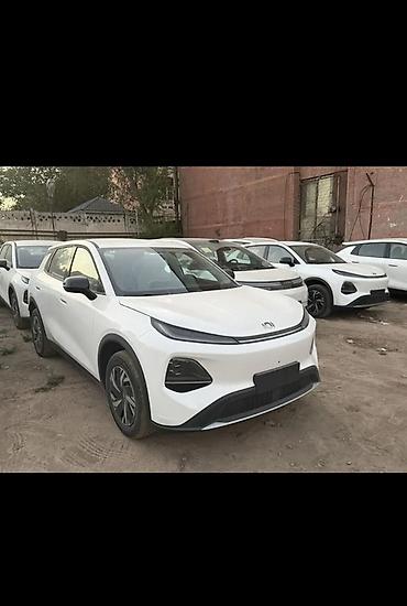 kaiyi e5: Changan Qiyuan Q05: 2026 г., Электромобиль, Кроссовер — 3