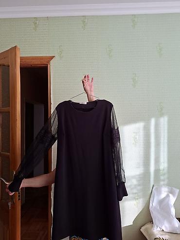 Платья: Qara rəngli zərif don - Model: A-kəsim, düz siluet - Boyun: dairəvi — 1