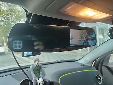 micro nausnik: Avtomobil üçün güzgü tipli DVR (videoregistrator) və ön kamera - Arxa — 4