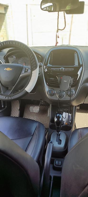 Chevrolet: Chevrolet Spark: 2020 г., 1 л, Вариатор, Бензин, Хэтчбэк — 8