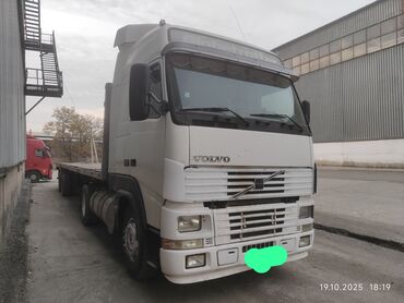 грузовики вольва: Тягач, Volvo, 2001 г., Без прицепа