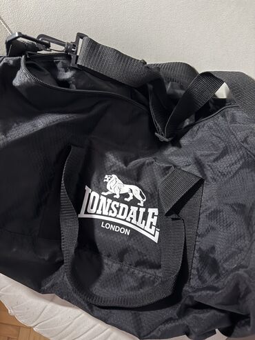 rancevi nike zenski: Lonsdale London Torba za trening,Velika je i ima puno mesta i