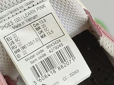 eldar bluzki: Buciki niemowlęce, Decathlon, 22, stan - Bardzo dobry — 4