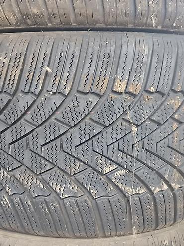 4: Шины 225 / 40 / R 19, Зима, Б/у, Комплект, Легковые, Arivo — 2