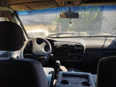 фольксваген поло 1: Hyundai H-100: 2.5 l | 1996 il Mikroavtobus