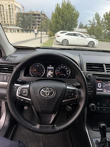 Продажа авто: Toyota Camry: 2015 г., Седан — 10