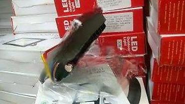 Rasveta: Led reflektor slim 20w. opis u izradi. ✨ . cena:700-800din — 12