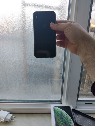 Apple iPhone: IPhone Xs, 64 GB, Space Gray, Face ID — 3