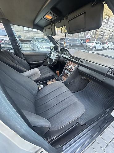 e34 4 4: Mercedes-Benz E-Class: 1987 г., Бензин — 5