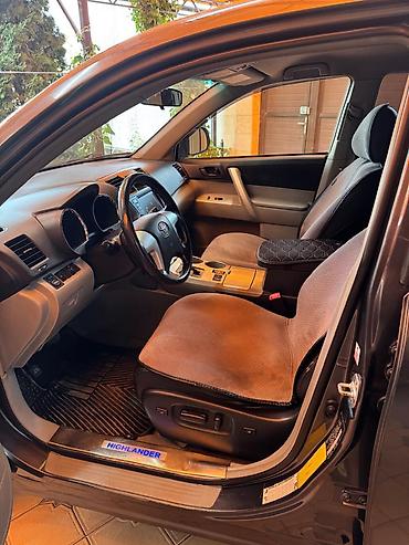 высокие машины: Toyota Highlander: 2008 г., 3.5 л, Автомат, Бензин, Кроссовер — 10