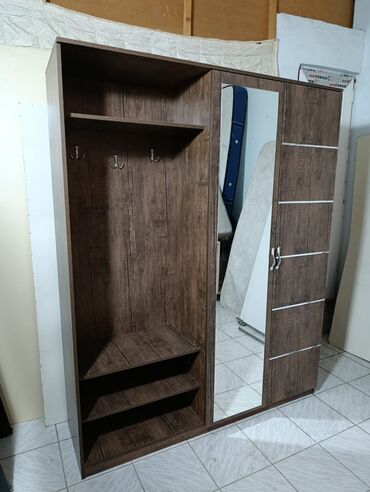 qizil gul kollari satisi: Dəhliz dolabı satılır 120₼. Yaxşı vəziyyətdədir. Ünvan Həzi Aslanov lalafo.az -da qizil gul kollari satisi: Dəhliz dolabı satılır 120₼. Yaxşı vəziyyətdədir. Ünvan Həzi Aslanov