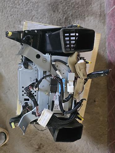 air box: Блок центральной консоли с мультимедийной системой и климат-контролем — 3