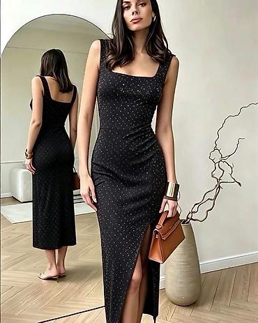 mona torbice: Elegantna midi haljina sa šljokicama Nova kolekcija ✨️ Haljina: 2.600 — 1