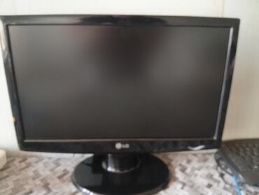 15.6 slim 40 pin: LG LCD monitor - Ekran ölçüsü: təxminən 19–22 düym (geniş format) -