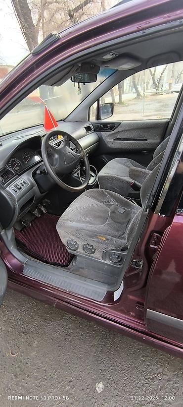 Mitsubishi: Mitsubishi Space Wagon: 2001 г., 2.4 л, Механика, Бензин, Минивэн — 6