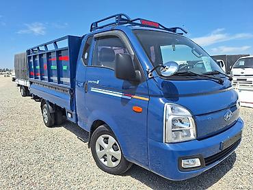 1000: Hyundai Porter, 2020 год Ключевые особенности: - Двигатель 2.5 CRDi — 3