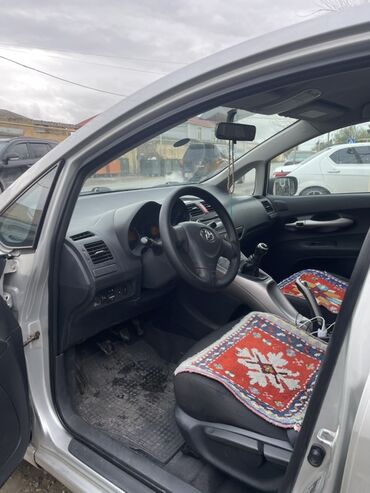 Toyota: Toyota Auris: 1.4 l | 2008 il Hetçbek — 9