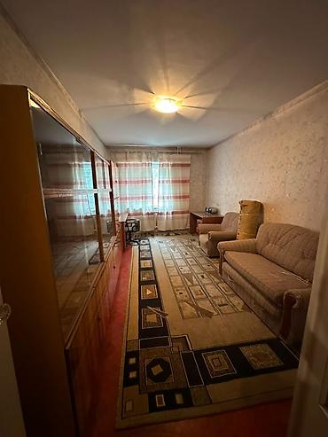 Продажа квартир: 2 комнаты, 55 м², ул. Ахунбаева / Малдыбаева Индивидуалка, 1 этаж, Косметический ремонт — 1