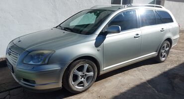 продаю аварийную машину: Toyota Avensis: 2005 г., 2 л, Механика, Бензин, Универсал