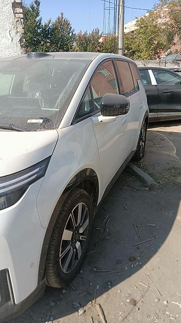 wuling mini ev: JMEV : 2026 г., 0.1 л, Автомат, Электромобиль, Кроссовер — 3