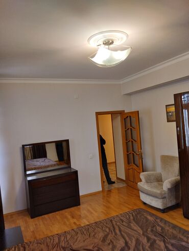 Uzunmüddətli kirayə mənzillər: 🔸Olimpik Starın, Niaqara restoranın yanı 🔸 Yeni tikili 12 mərtəbəli — 7