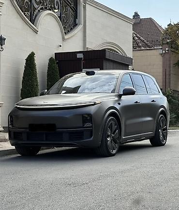 Lixiang L9: 2023 г., 1.5 л, Автомат, Гибрид, Кроссовер