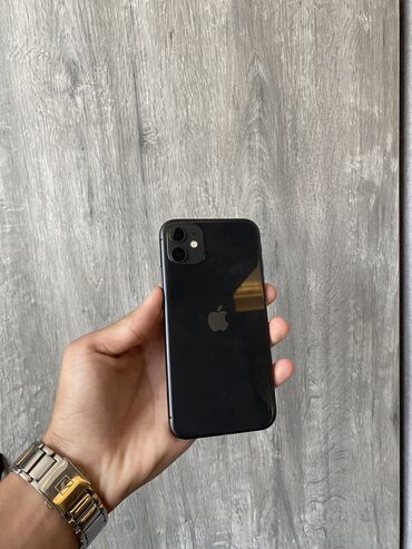 iphone 8 puls: IPhone 11, 128 GB, Qara, Face ID
