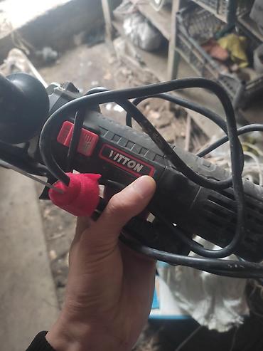 Болгарки: Углошлифовальная машина (болгарка) VITTON Описание:как масло - — 8