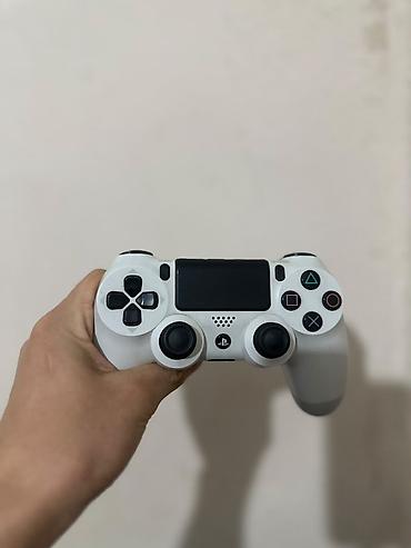nintendo 64 controller: Sony ps 4 fat. Не шумит, не греется, в хорошем состоянии. В комплекте — 5