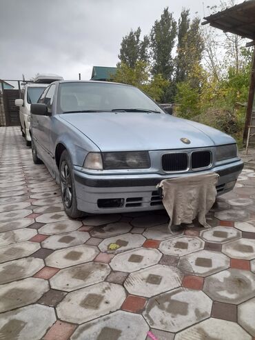 калдина 1 8: BMW 3 series: 1992 г., 1.8 л, Автомат, Газ, Седан