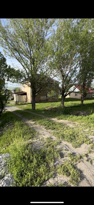 продам дом киргизия 1: 180 м², 7 комнат, Свежий ремонт Без мебели