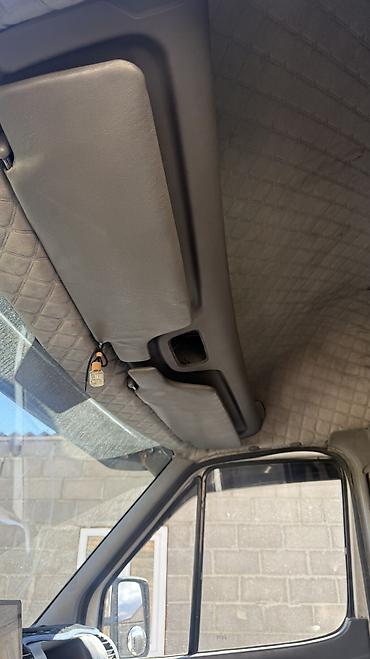 грузовой авто: Mercedes-Benz Спринтер: 2005 г., 2.2 л, Механика, Дизель, Фургон — 4