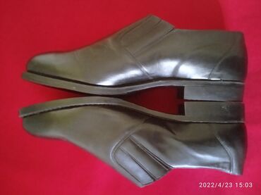 Другие предметы коллекционирования: Продам новые Советские туфли 1991 г. 45 размер