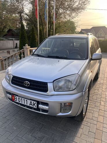 Toyota: Toyota RAV4: 2001 г., 2 л, Автомат, Бензин, Кроссовер