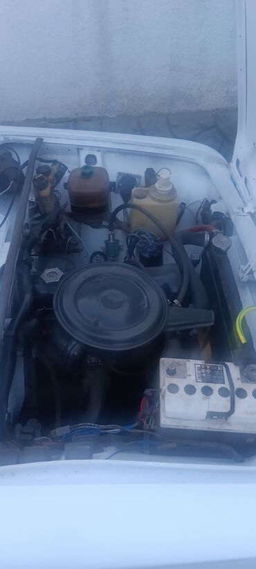 ВАЗ (ЛАДА): ВАЗ (ЛАДА) 2102: 1986 г., 1.2 л, Механика, Бензин, Универсал — 10