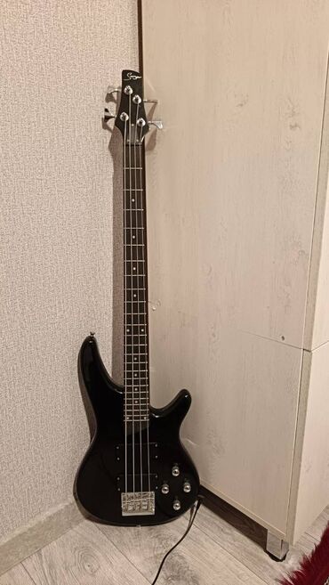 Saz: Bas gitara