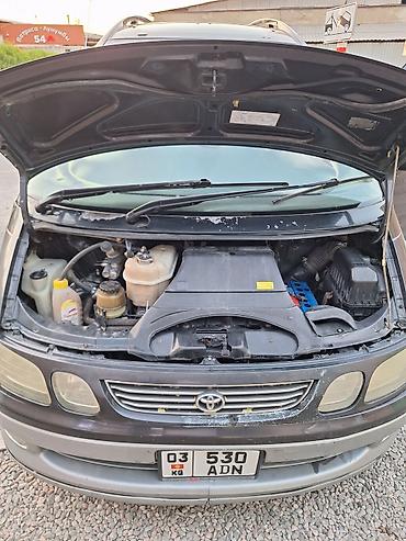эстимо: Toyota Estima: 1997 г., Минивэн — 8