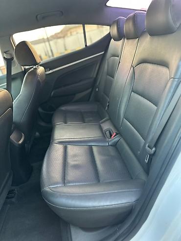 Hyundai: Hyundai Avante: 2019 г., 1.6 л, Автомат, Бензин, Седан — 4