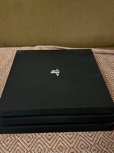 pse 4: Sony PlayStation 4 Pro oyun konsolu. Lazımi qulluq görünüb termopasta — 1