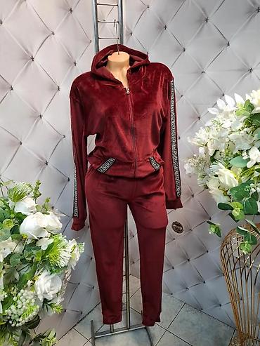 Gornji i donji deo: Velicine M/L,XL/XXLŽenski komplet trenerke sa kapuljačom – meki velur — 2