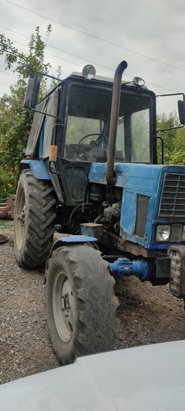 traktor motoru: Salam traktorun matoru yeni yigilib sifirdan turbo kampiressoru var