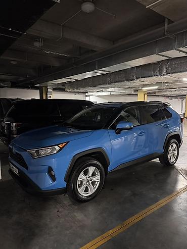 camry 2010: Toyota RAV4: 2020 г., 2.5 л, Автомат, Бензин, Кроссовер — 4