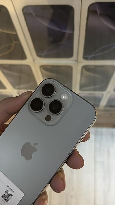 iphone xs icloud: IPhone 15 Pro, Б/у, 128 ГБ, Natural Titanium, Зарядное устройство, Защитное стекло, Чехол, В рассрочку, 90 % — 2