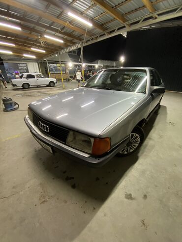 Audi: Audi 100: 1985 г., 2 л, Механика, Бензин, Седан