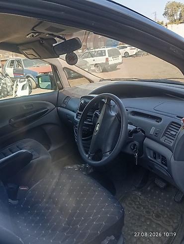small car: Toyota Estima: 2003 г., 2.4 л, Автомат, Бензин, Минивэн — 3