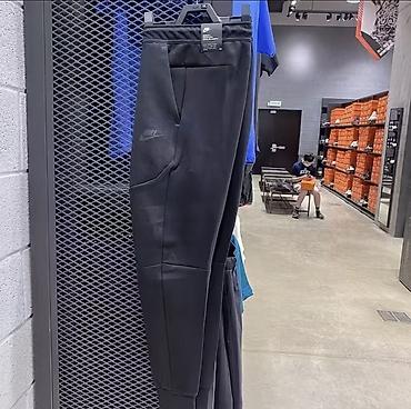 nike machomai 2: Спортивные штаны Nike, черные, новый, причина продажи не подошел — 1