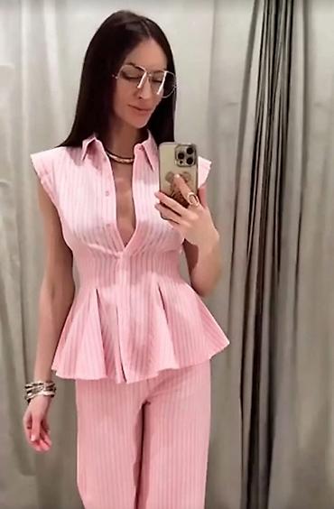 minduse za devojcice: Ženski komplet sa prugama – bluza sa peplum krojem i pantalone - — 3