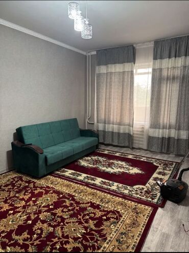 сдаю квартиру в мкр тунгуч: 1 бөлмө, 35 кв. м, 105-серия, 3 кабат, Эски ремонт